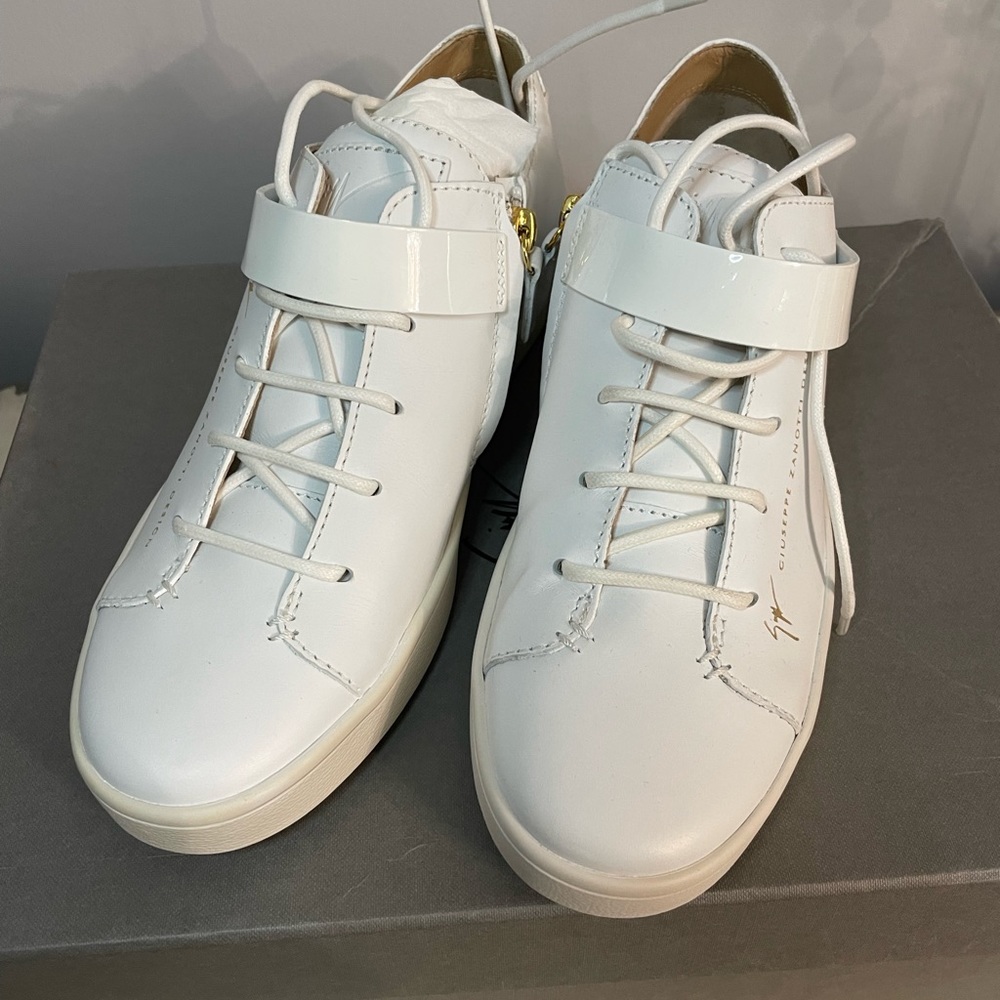 Giuseppe white stud strap sneakers SIZE 40